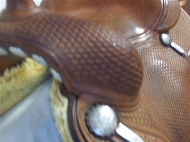 Used Saddle:- Image Number:2
